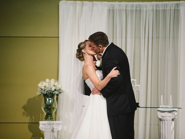 Emily and Chad&apos;s Wedding in Indianapolis, Indiana 13