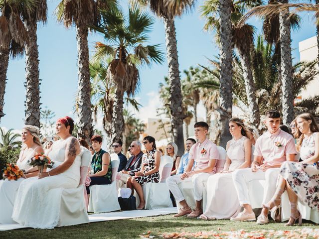 Niki and Claire&apos;s Wedding in Albufeira, Portugal 14