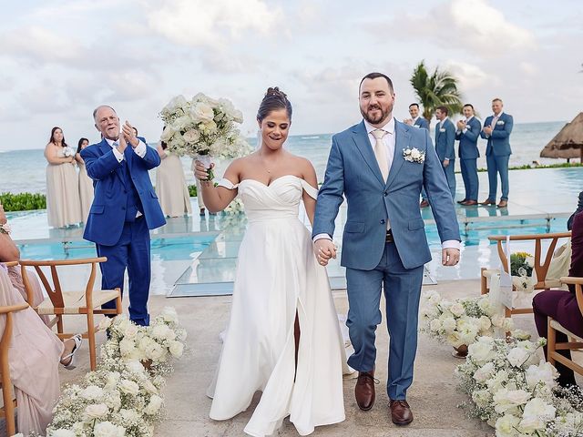 Chris and Gina's Wedding in Cancun, Mexico 28