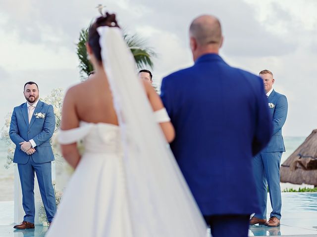 Chris and Gina's Wedding in Cancun, Mexico 32
