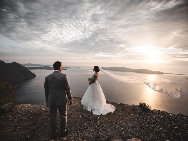 Liliya and Marat&apos;s Wedding in Santorini, Greece 8