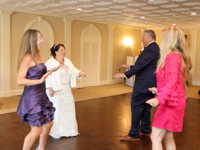 Daryll and Kristine&apos;s Wedding in Warren, New Jersey 49