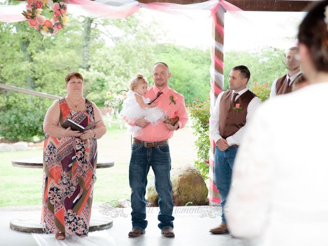 Jason and Crissie&apos;s Wedding in Wills Point, Texas 8