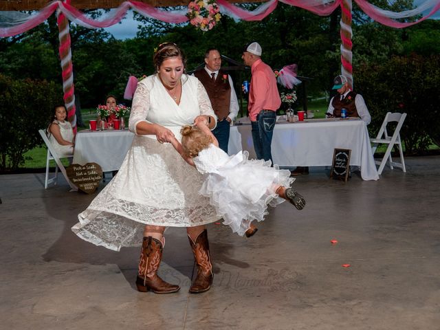 Jason and Crissie&apos;s Wedding in Wills Point, Texas 14