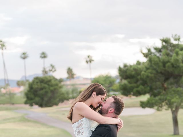 Hank and Carly&apos;s Wedding in Las Vegas, Nevada 4