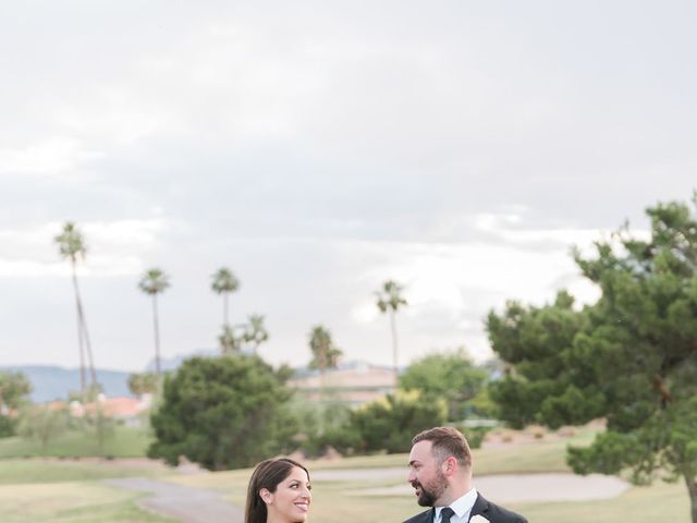 Hank and Carly&apos;s Wedding in Las Vegas, Nevada 6