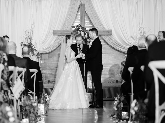 Patrick and Kelsey&apos;s Wedding in Saint Louis, Missouri 20