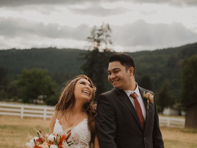 Cesar and Keelie&apos;s Wedding in Springfield, Oregon 20
