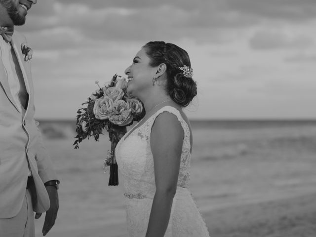 Rafa and Pau&apos;s Wedding in Cancun, Mexico 30