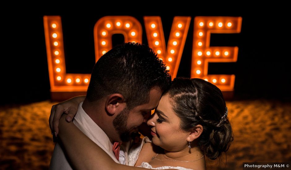 Rafa and Pau's Wedding in Cancun, Mexico