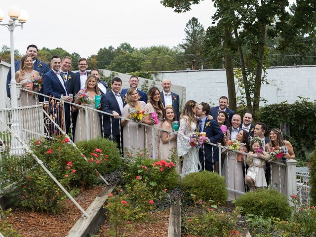 Alex and Lindsey&apos;s Wedding in Benton Harbor, Michigan 19