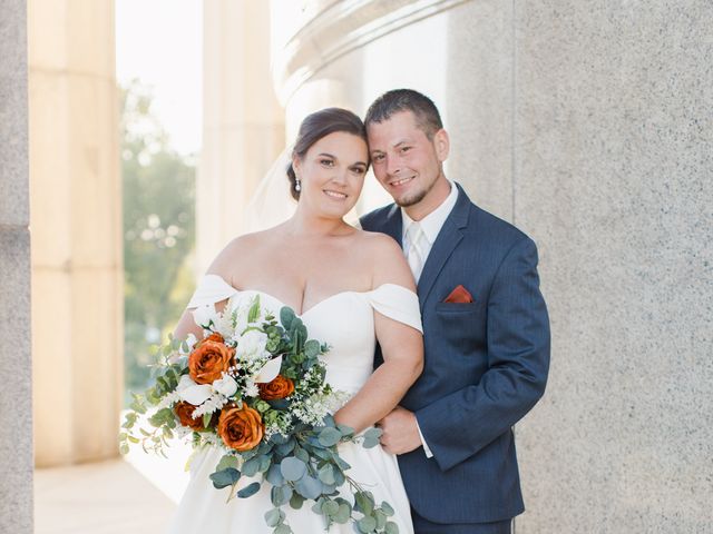 Tommy and Elizabeth&apos;s Wedding in Vincennes, Indiana 12