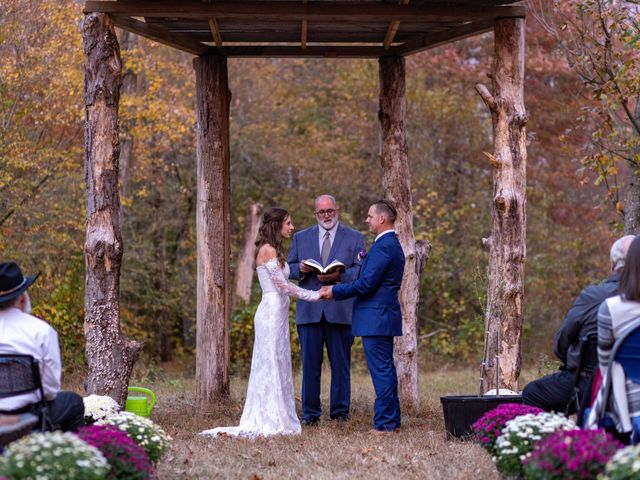 Cody and Kim&apos;s Wedding in Murray, Kentucky 21