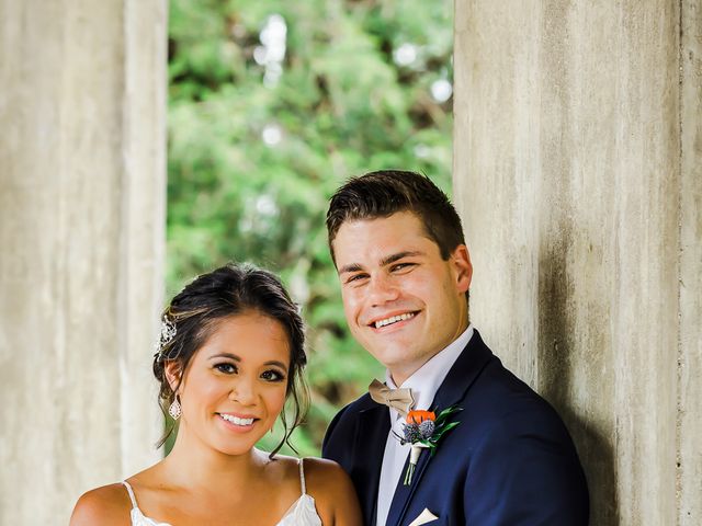 Noah and April&apos;s Wedding in Lake Forest, Illinois 19