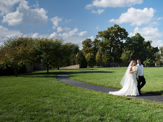 Zachary and Rachel&apos;s Wedding in Kansas City, Missouri 8