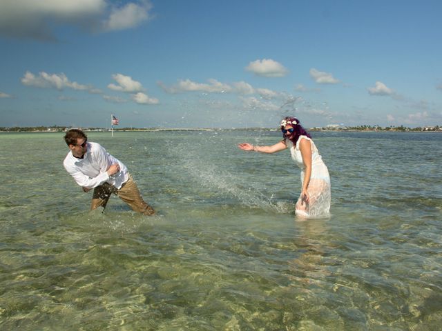 Joe and Amy&apos;s Wedding in Islamorada, Florida 12