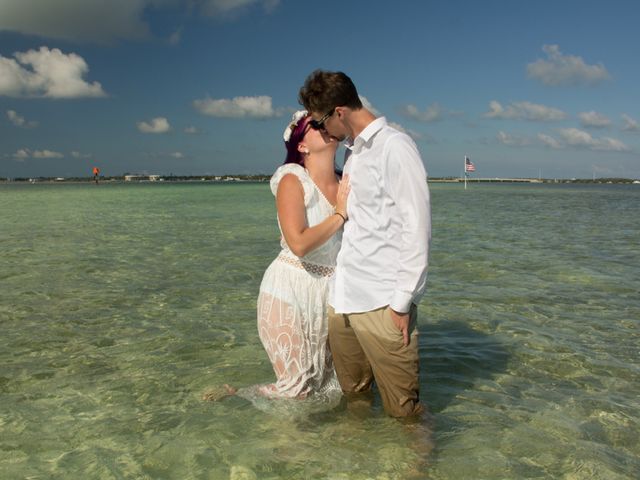 Joe and Amy&apos;s Wedding in Islamorada, Florida 14