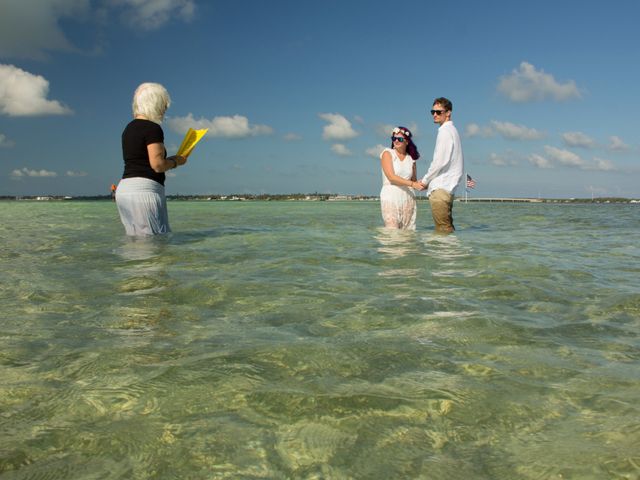 Joe and Amy&apos;s Wedding in Islamorada, Florida 16