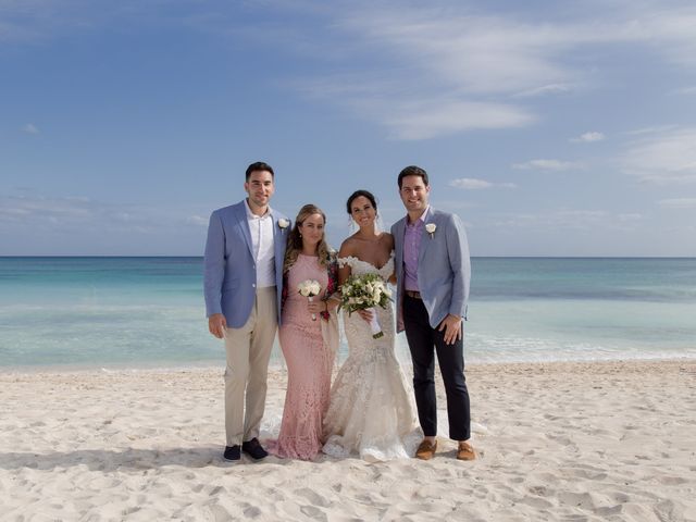 Josh and Jillian&apos;s Wedding in Puerto Aventuras, Mexico 31