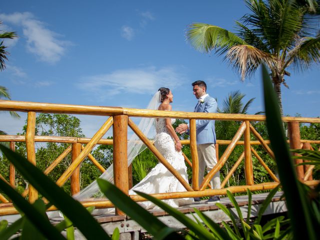 Josh and Jillian&apos;s Wedding in Puerto Aventuras, Mexico 38