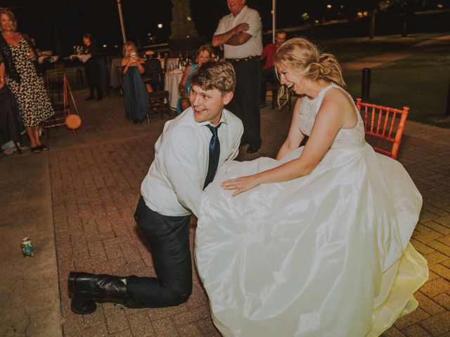 Parker and Brenam&apos;s Wedding in Fayetteville, Arkansas 8