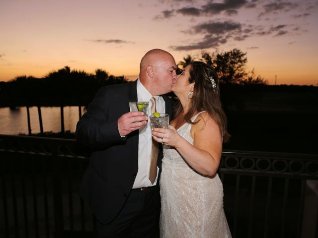 Chris and Carrie&apos;s Wedding in Fort Myers, Florida 4