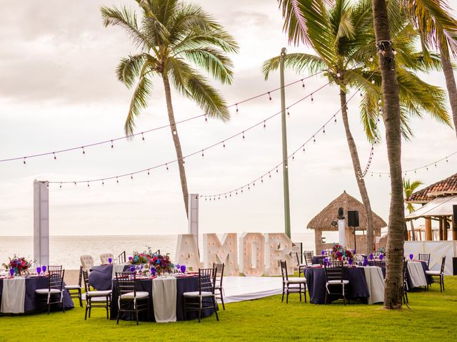 Chris and Lindsey&apos;s Wedding in Puerto Vallarta, Mexico 85