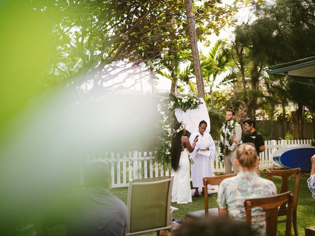 Andrew and Grace&apos;s Wedding in Kailua, Hawaii 16