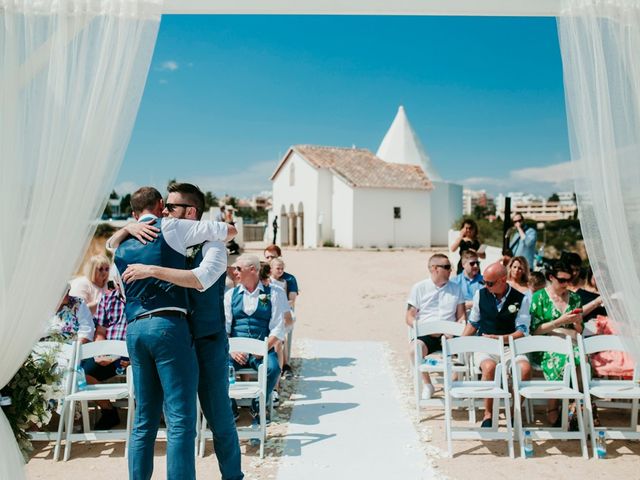 Claire and james&apos;s Wedding in Albufeira, Portugal 29