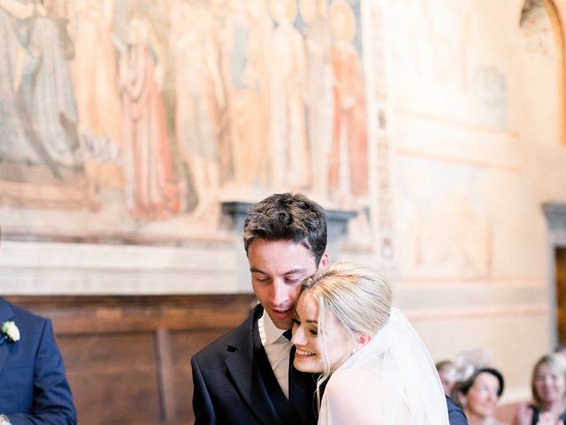 Elisabeth and Oliver&apos;s Wedding in Tuscany, Italy 21
