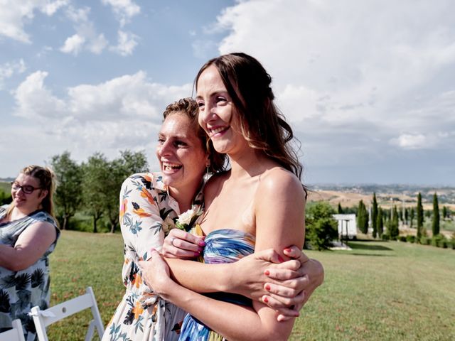 Sammy and Rik&apos;s Wedding in Tuscany, Italy 18