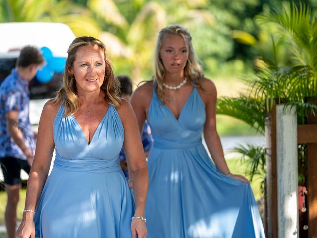 Louise and James&apos;s Wedding in Antigua, Antigua and Barbuda 5