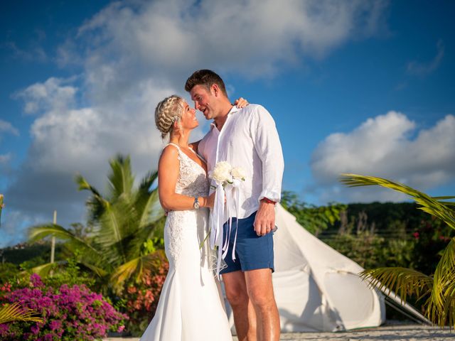 Louise and James&apos;s Wedding in Antigua, Antigua and Barbuda 23