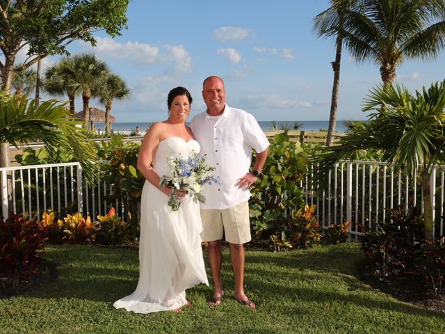 Jeff and Beth&apos;s Wedding in Fort Myers Beach, Florida 10