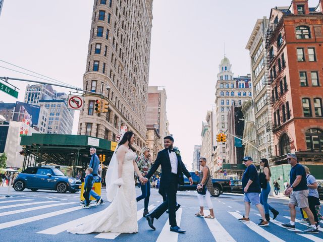 Bryson and Caitlin&apos;s Wedding in New York, New York 7