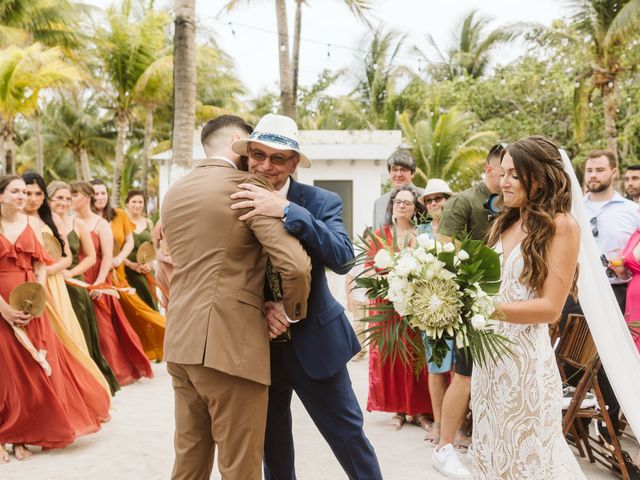 Ryan and Nicole&apos;s Wedding in Cancun, Mexico 42