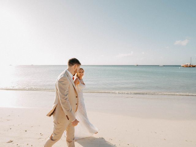 Matt and Chelsea&apos;s Wedding in Pam - Eagle Beach, Aruba 24
