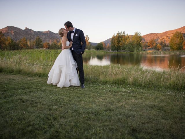 Austin and Lauren&apos;s Wedding in Terrebonne, Oregon 33