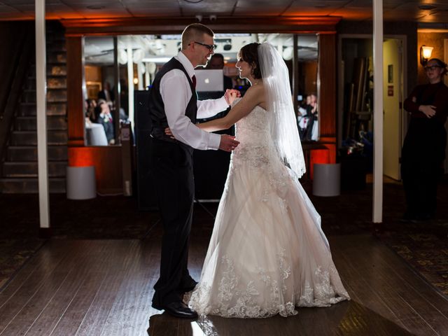 Lindsay and Greg&apos;s Wedding in Pittsburgh, Pennsylvania 12