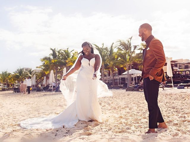 Laquam and Amber&apos;s Wedding in Cancun, Mexico 69