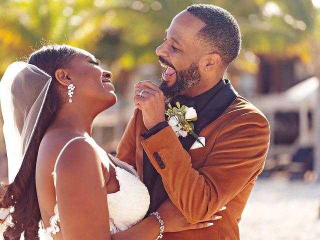 Laquam and Amber&apos;s Wedding in Cancun, Mexico 71