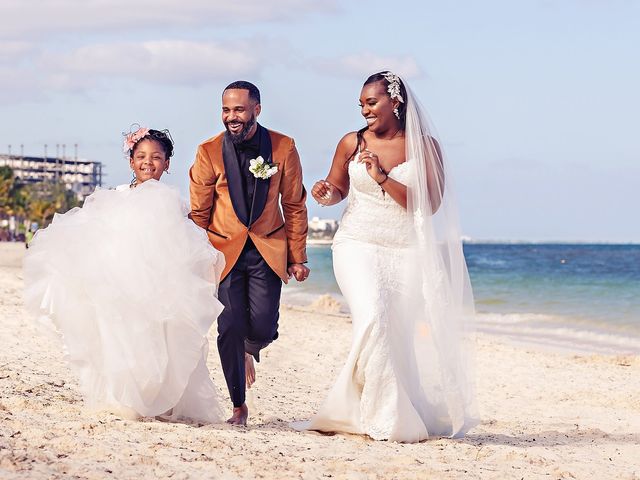 Laquam and Amber&apos;s Wedding in Cancun, Mexico 76