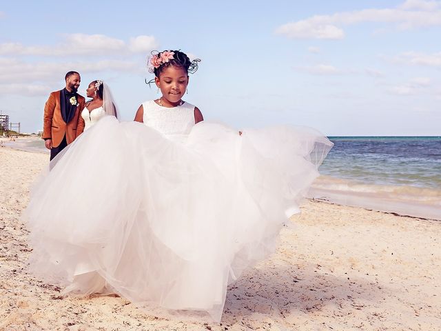 Laquam and Amber&apos;s Wedding in Cancun, Mexico 79