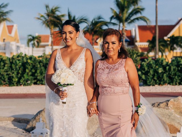 Wilgins and Liliana&apos;s Wedding in Oranjestad, Aruba 41