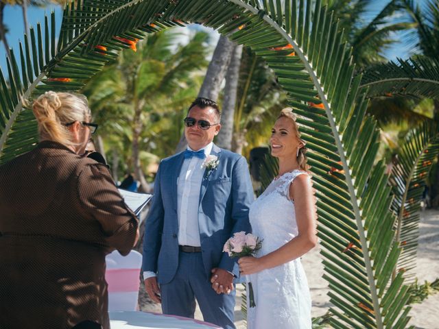 Remigiuz and Sabine&apos;s Wedding in Bavaro, Dominican Republic 16