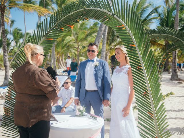 Remigiuz and Sabine&apos;s Wedding in Bavaro, Dominican Republic 24