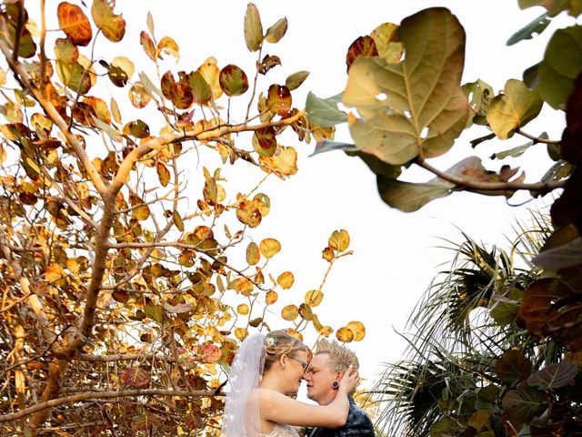 Justin and Hillary&apos;s Wedding in St. Pete Beach, Florida 65