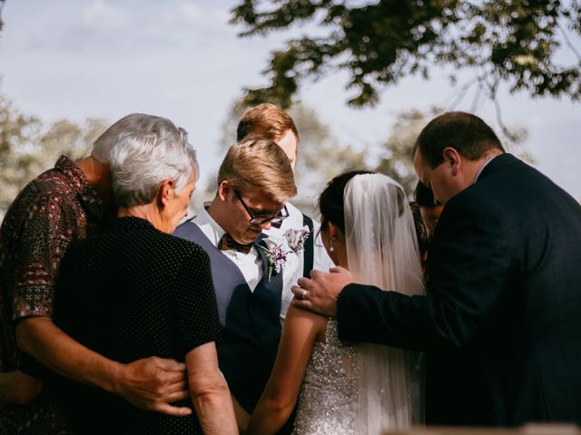 Danny and Madalyn&apos;s Wedding in Cape Girardeau, Missouri 12