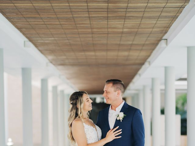 Chris and Courtney&apos;s Wedding in Cancun, Mexico 11