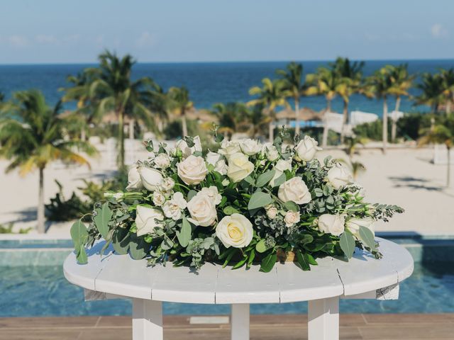Chris and Courtney&apos;s Wedding in Cancun, Mexico 14